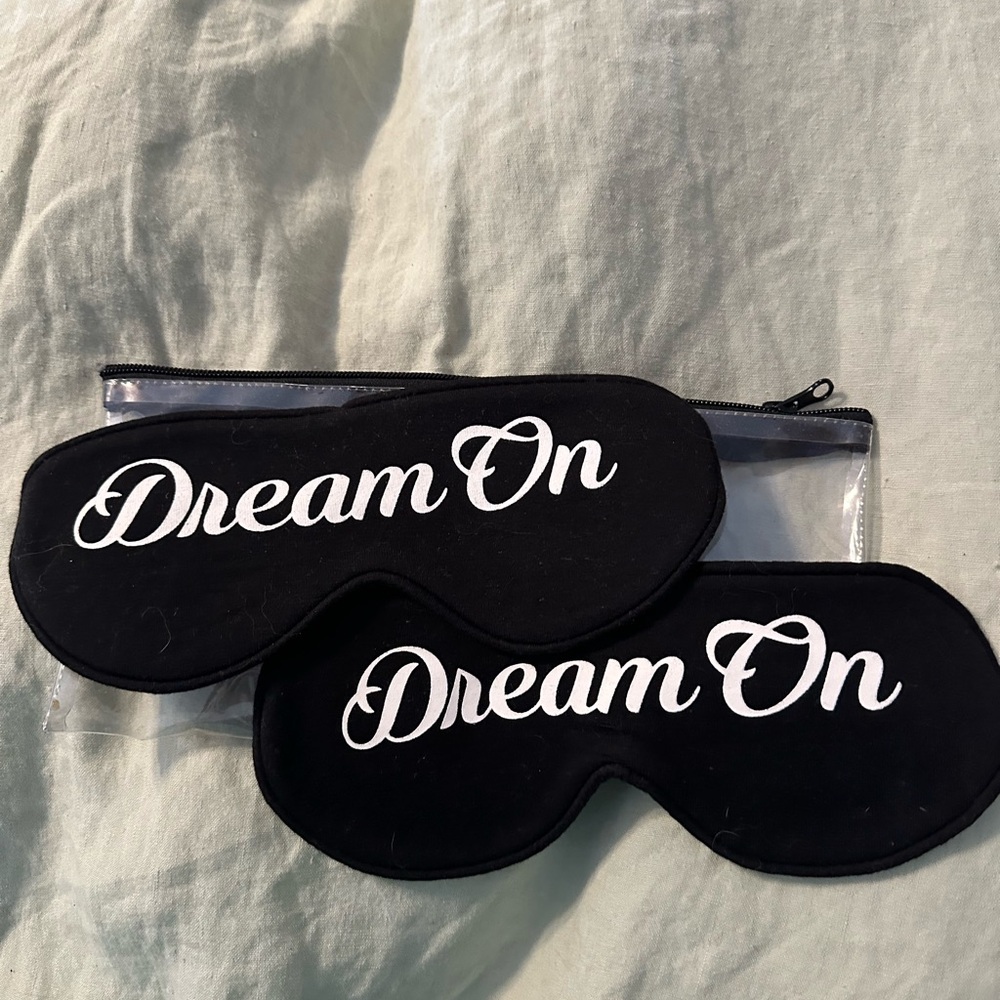 Black 'Dream On' Sleep Masks